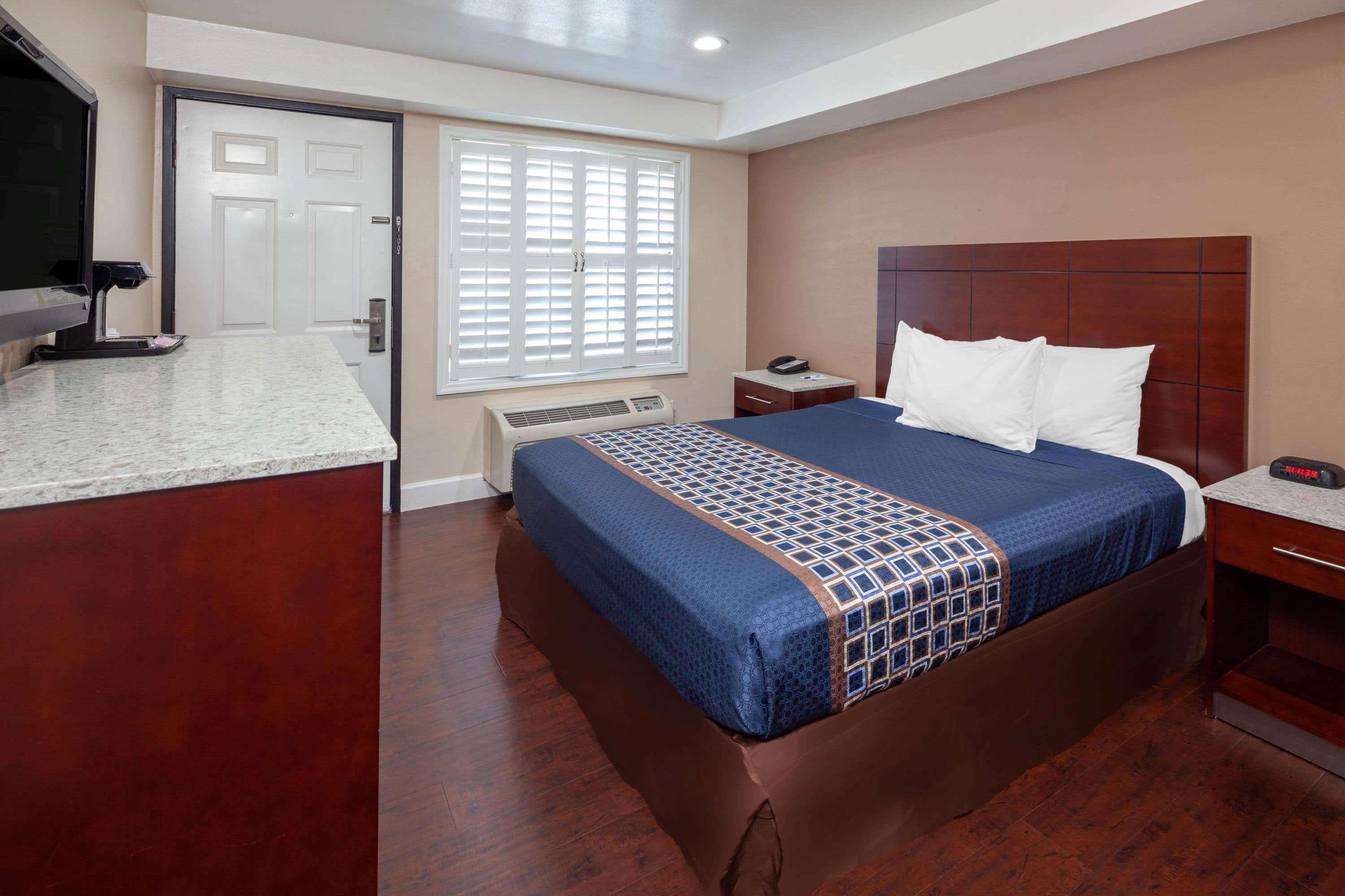 Travelodge By Wyndham Harbor City Los Angeles Esterno foto